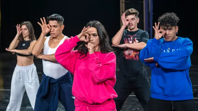 Chanel junto a sus bailarines en un ensayo previo a Eurovisión