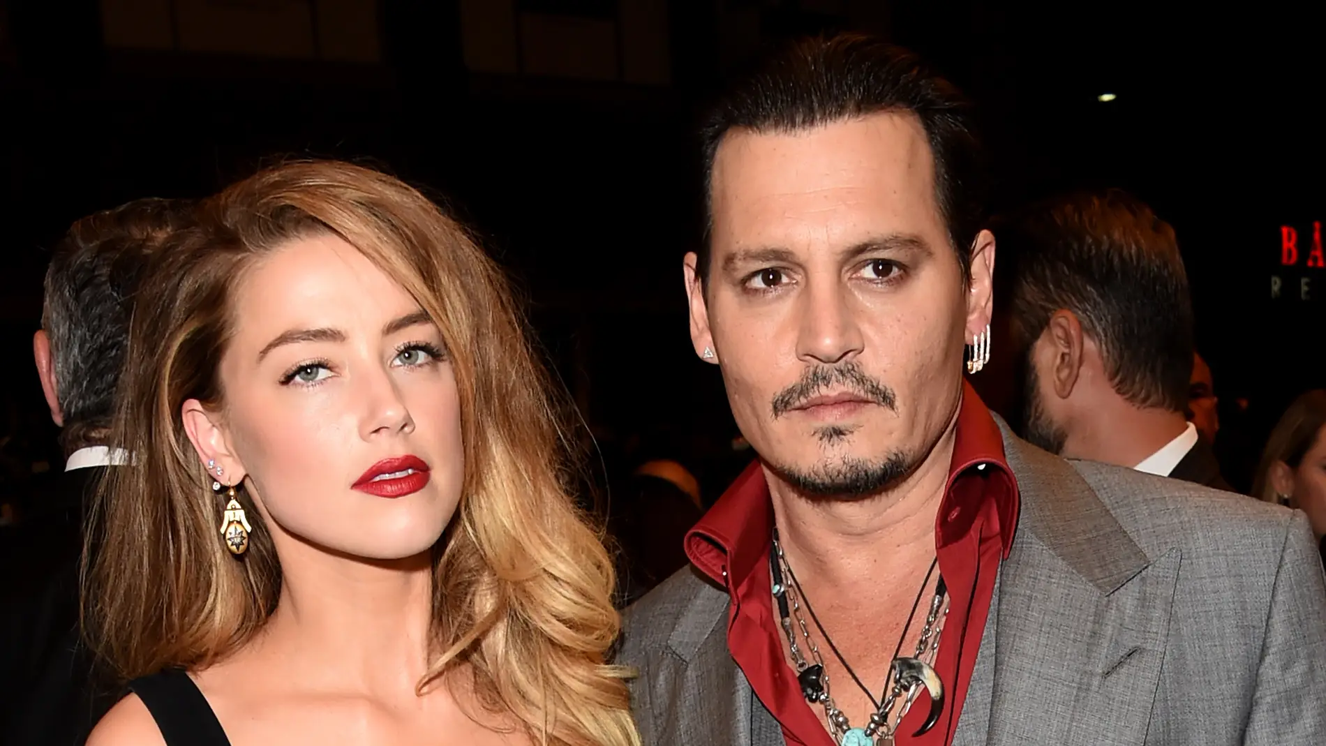 Amber Heard y Johnny Depp Amber Heard y Johnny Depp