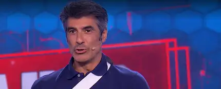 ¿Qué le pasa a Jorge Fernández en el codo? ¿Qué le pasa a Jorge Fernández en el codo?