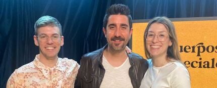 Álex Ubago visita 'Cuerpos especiales' Álex Ubago visita 'Cuerpos especiales'