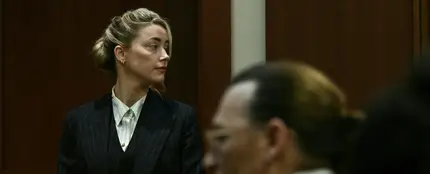 Amber Heard y Johnny Depp durante su juicio Amber Heard y Johnny Depp durante su juicio