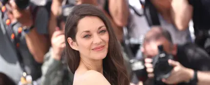 Marion Cotillard confiesa que para triunfar en Hollywood salió con un actor Marion Cotillard confiesa que para triunfar en Hollywood salió con un actor