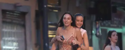 Victoria Federica y su amiga Rocío Laffón en Madrid. Victoria Federica y su amiga Rocío Laffón en Madrid.