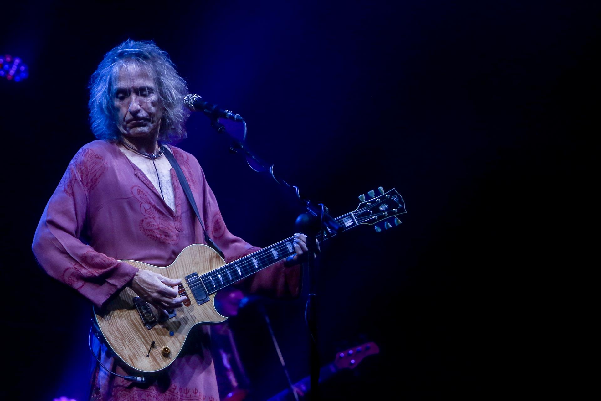 Robe Iniesta abre su gira 'Ahora es cuando' el próximo sábado 4 de junio en el recinto hípico de Cáceres Robe Iniesta abre su gira 'Ahora es cuando' el próximo sábado 4 de junio en el recinto hípico de Cáceres