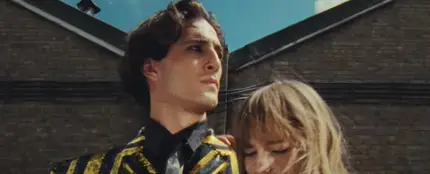 Final trágico para la protagonista del videoclip de 'Supermodel', de Maneskin Final trágico para la protagonista del videoclip de 'Supermodel', de Maneskin