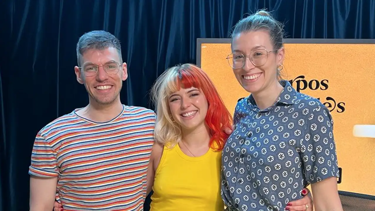 Alba Reche visita los estudios de Cuerpos especiales para hablar sobre 'Esa también fui yo (quiero acordarme) Alba Reche visita los estudios de Cuerpos especiales para hablar sobre 'Esa también fui yo (quiero acordarme)