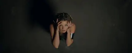 Lola Índigo, en el videoclip de 'An1mal' Lola Índigo, en el videoclip de 'An1mal'