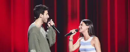 Sebastián Yatra une su voz a la de Rocío Domínguez para cantar ‘Entre sobras y sobras me faltas’ en ‘La Voz Kids’ Sebastián Yatra une su voz a la de Rocío Domínguez para cantar ‘Entre sobras y sobras me faltas’ en ‘La Voz Kids’