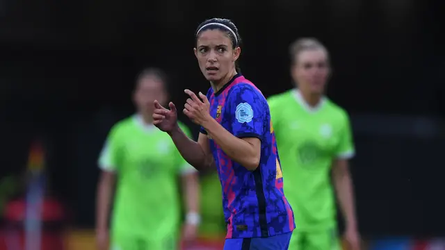 Aitana Bonmatí: de empezar "con los chicos" a ser la líder de la roja femenina