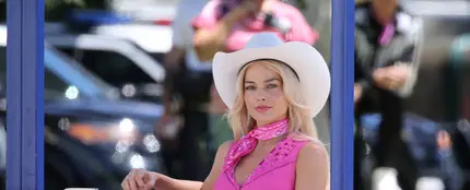 Margot Robbie, durante el rodaje de la película 'Barbie'. Margot Robbie, durante el rodaje de la película 'Barbie'.