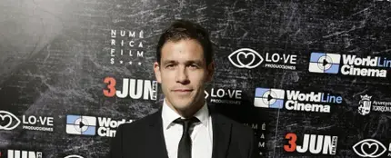 Iván Hermés, el actor de 'Al Salir de Clase' que ahora se gana la vida como músico callejero Iván Hermés, el actor de 'Al Salir de Clase' que ahora se gana la vida como músico callejero