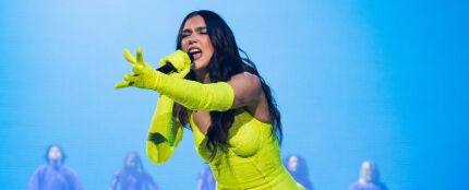 El accidente en un show de Dua Lipa que ha terminado con tres heridos 