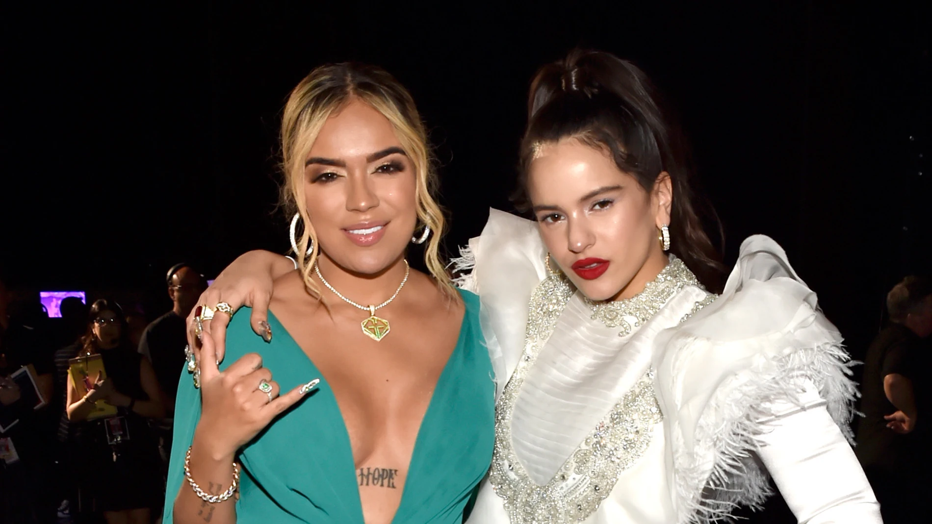 Karol G y Rosalía en los Premios Grammy 2018 Karol G y Rosalía en los Premios Grammy 2018