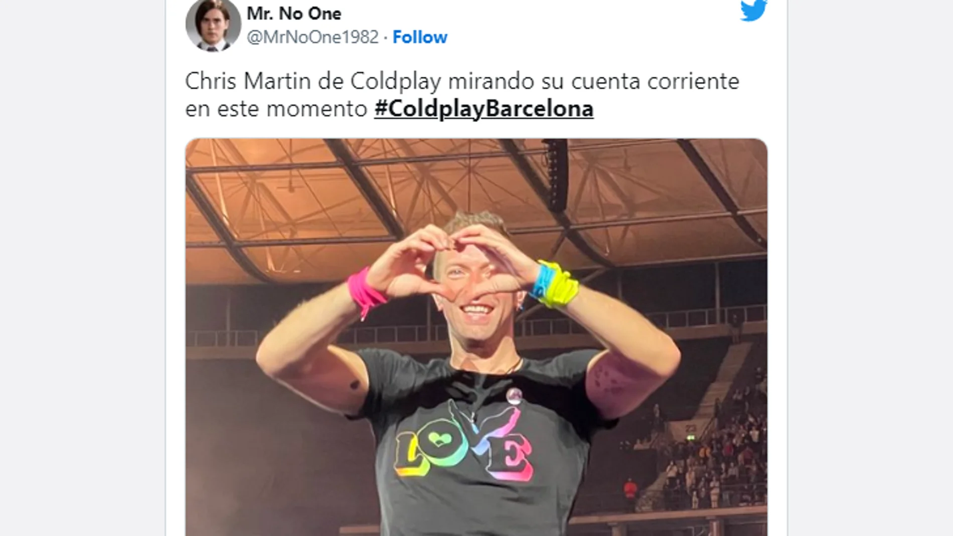 Lluvia de memes por las interminables colas virtuales para Coldplay