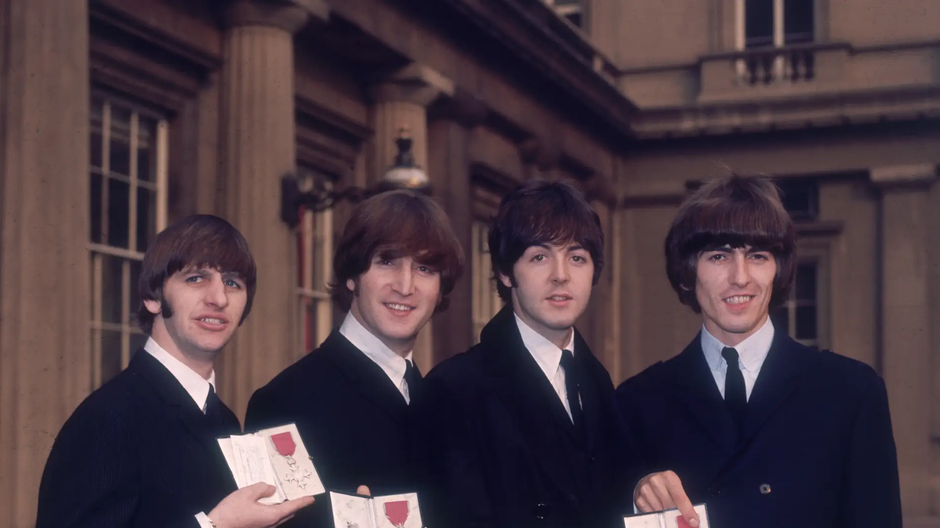The Beatles, nombrados miembros de la Orden del Imperio Británico 