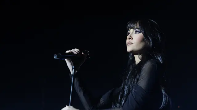 Aitana pide a sus fans que le envíen vídeos de 'Otra vez', un tema inédito que ha presentado en su gira '11 Razones'
