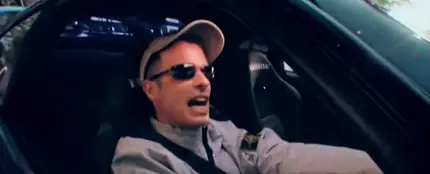 Alizzz en el vídeo de 'Que pasa nen' Alizzz en el vídeo de 'Que pasa nen'