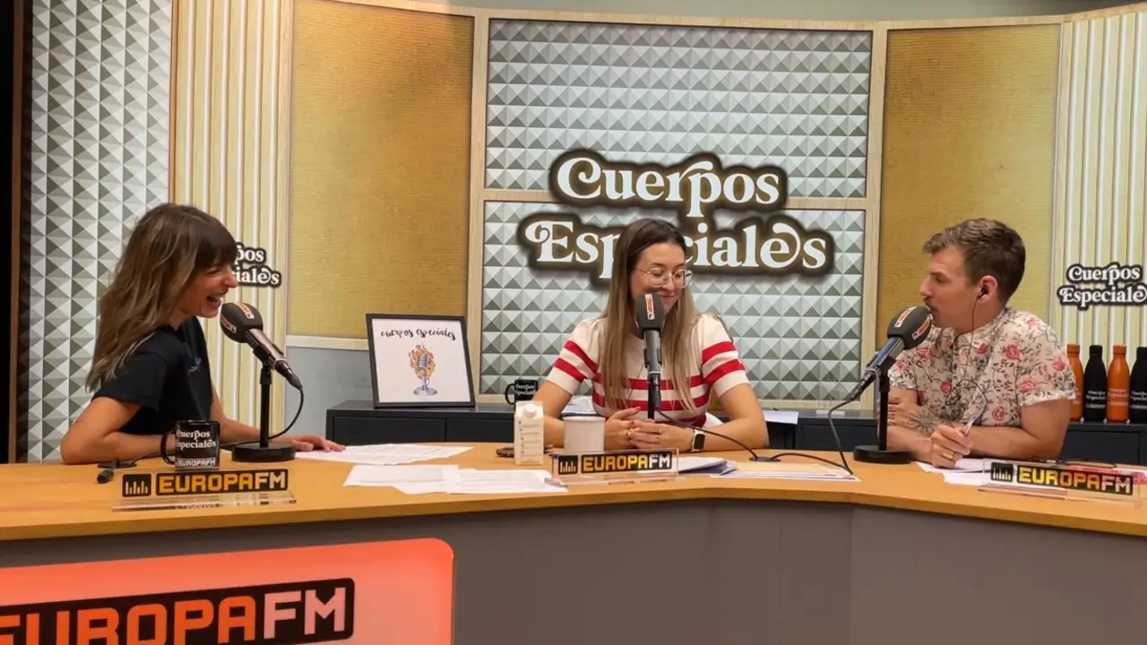 Chica Sobresalto con Eva Soriano e Iggy Rubín en 'Cuerpos especiales'. Chica Sobresalto con Eva Soriano e Iggy Rubín en 'Cuerpos especiales'.