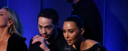 Pete Davidson y Kim Kardashian Pete Davidson y Kim Kardashian