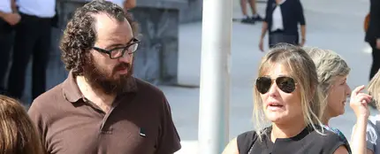 Amaia Montero y Xabi San Martín, juntos el funeral de José María " Txiki " Benegas en 2015 Amaia Montero y Xabi San Martín, juntos el funeral de José María " Txiki " Benegas en 2015