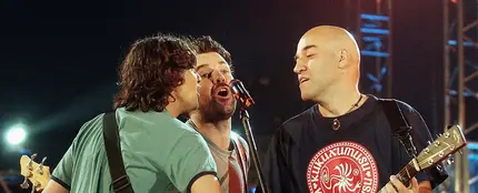Pau Donés y su grupo Jarabe de Palo Pau Donés y su grupo Jarabe de Palo