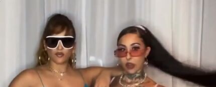 Rosal&iacute;a saca su lado m&aacute;s 'chongui' junto a La Goony Chonga 