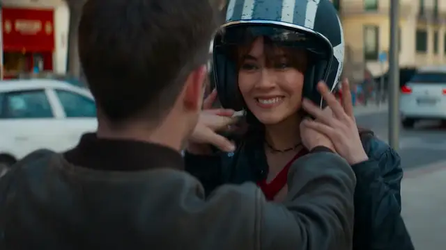 El tráiler de 'La última', la serie de Aitana y Miguel Bernardeau, ya está disponible