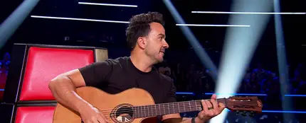 Luis Fonsi enamora a los coaches improvisando ‘Nada es para siempre’ en ‘La Voz’ Luis Fonsi enamora a los coaches improvisando ‘Nada es para siempre’ en ‘La Voz’