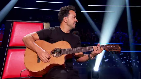 Luis Fonsi enamora a los coaches improvisando ‘Nada es para siempre’ en ‘La Voz’ Luis Fonsi enamora a los coaches improvisando ‘Nada es para siempre’ en ‘La Voz’
