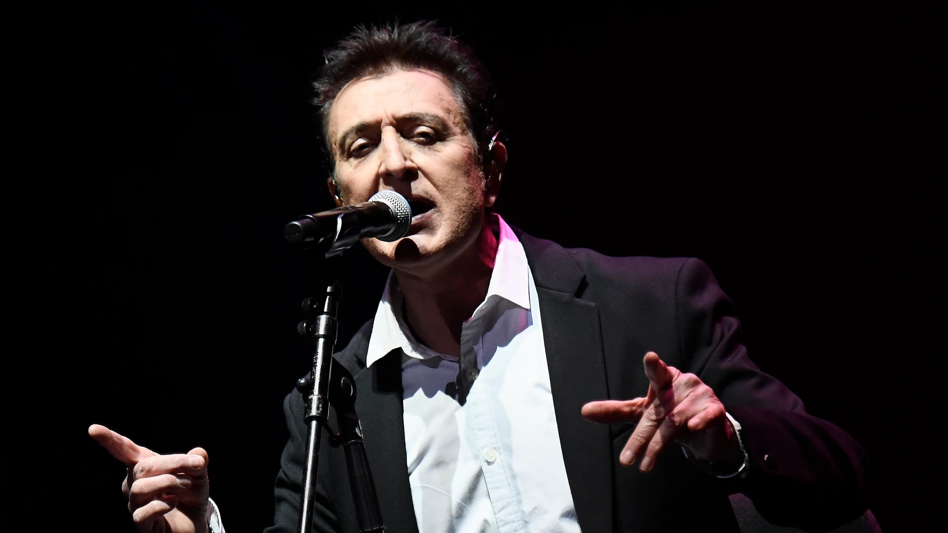Manolo García cancela los conciertos de noviembre y diciembre por una  miocarditis aguda