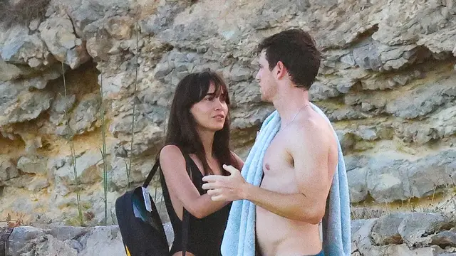 Aitana revela cómo fue su tercera cita con Miguel Bernardeau en una discoteca: "Me apetecía darle un beso"