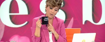 Sonsoles Onega cumple su promesa a Eva Soriano y lleva a su programa la taza de 'Cuerpos especiales' Sonsoles Onega cumple su promesa a Eva Soriano y lleva a su programa la taza de 'Cuerpos especiales'