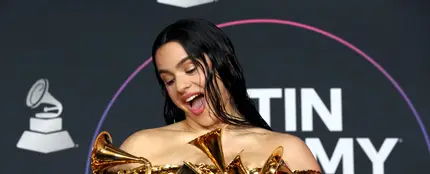 Rosalía se lleva cuatro premios en los Latin grammy 2022 Rosalía se lleva cuatro premios en los Latin grammy 2022