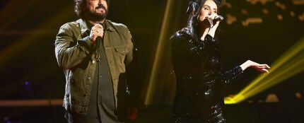 La rompedora actuación de Antonio Orozco y Mala Rodríguez cantando ‘Tengo que contarte’ en ‘La Voz’