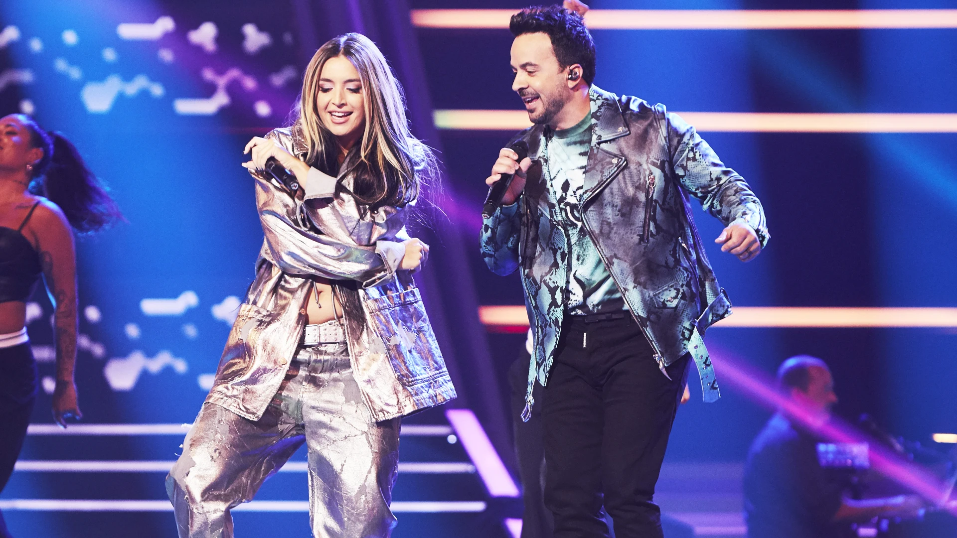 Lola Índigo y Luis Fonsi, un sensacional dúo interpretando ‘Imposible’ en ‘La Voz’ Lola Índigo y Luis Fonsi, un sensacional dúo interpretando ‘Imposible’ en ‘La Voz’