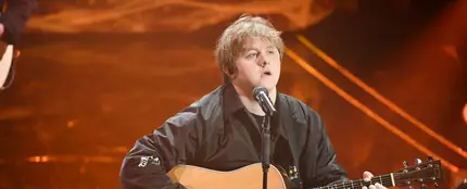 Lewis Capaldi Lewis Capaldi
