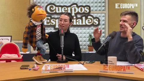 El Niño Paco aparece por primera vez en persona en 'Cuerpos especiales' El Niño Paco aparece por primera vez en persona en 'Cuerpos especiales'