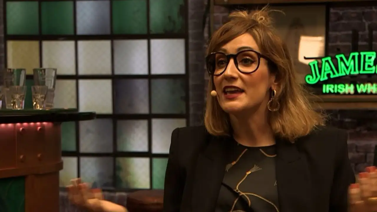 Ana Morgade, de charla con Chenoa en 'Tómatelo Menos en Serio' Ana Morgade, de charla con Chenoa en 'Tómatelo Menos en Serio'