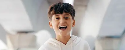 Carlos Higes en el videoclip de 'Señorita', su canción para Eurovisión Junior 2022. Carlos Higes en el videoclip de 'Señorita', su canción para Eurovisión Junior 2022.