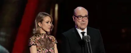 Silvia Abascal y Antonio Resines, en el homenaje a Verónica Forqué de los premios Forqué 2022. Silvia Abascal y Antonio Resines, en el homenaje a Verónica Forqué de los premios Forqué 2022.