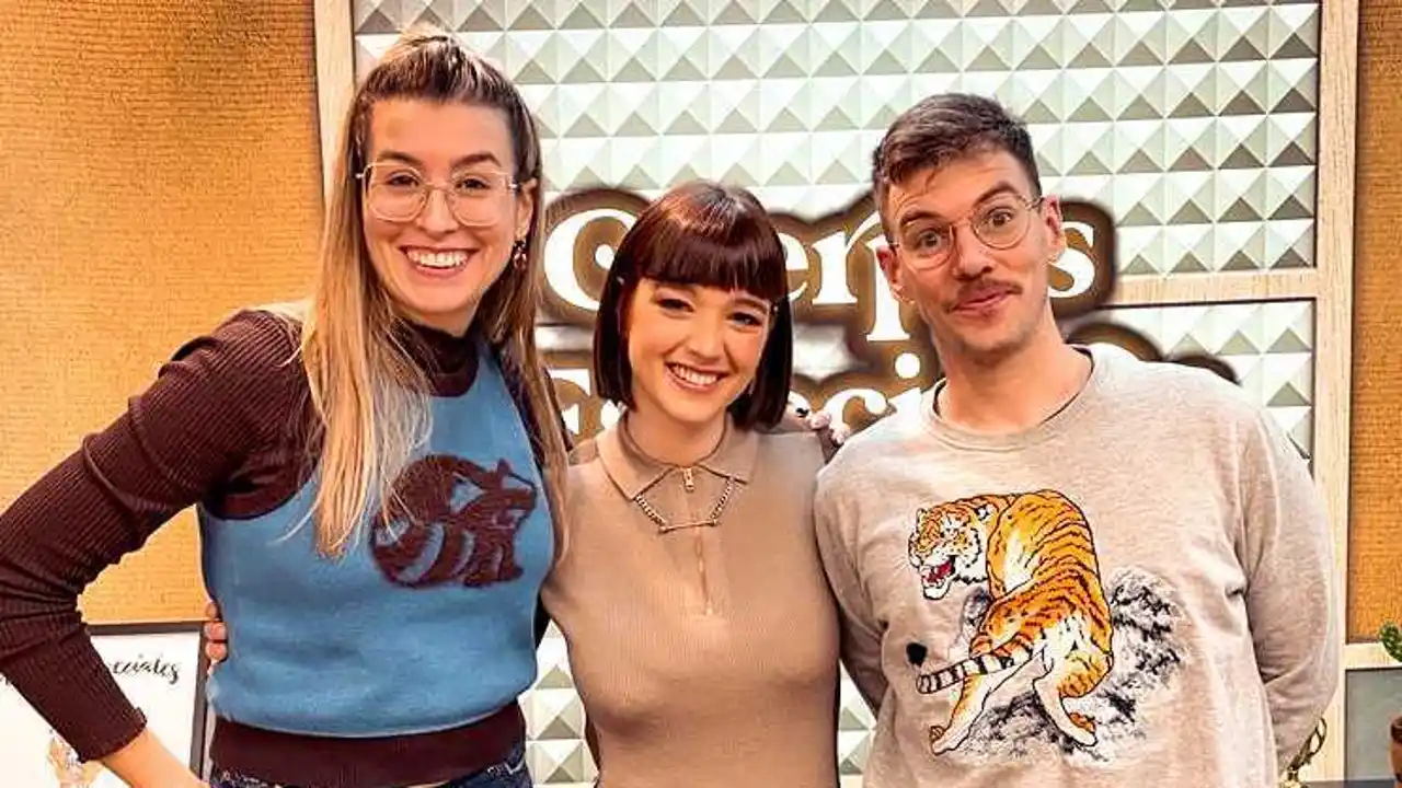 Carla Campra visita 'Cuerpos especiales' Carla Campra visita 'Cuerpos especiales'