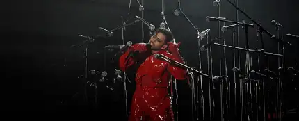 Agoney, durante su actuación en la semifinal del Benidorm Fest 2023. Agoney, durante su actuación en la semifinal del Benidorm Fest 2023.