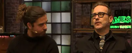 Joaquín Reyes y Roi Méndez en 'Tómatelo menos en serio'. Joaquín Reyes y Roi Méndez en 'Tómatelo menos en serio'.