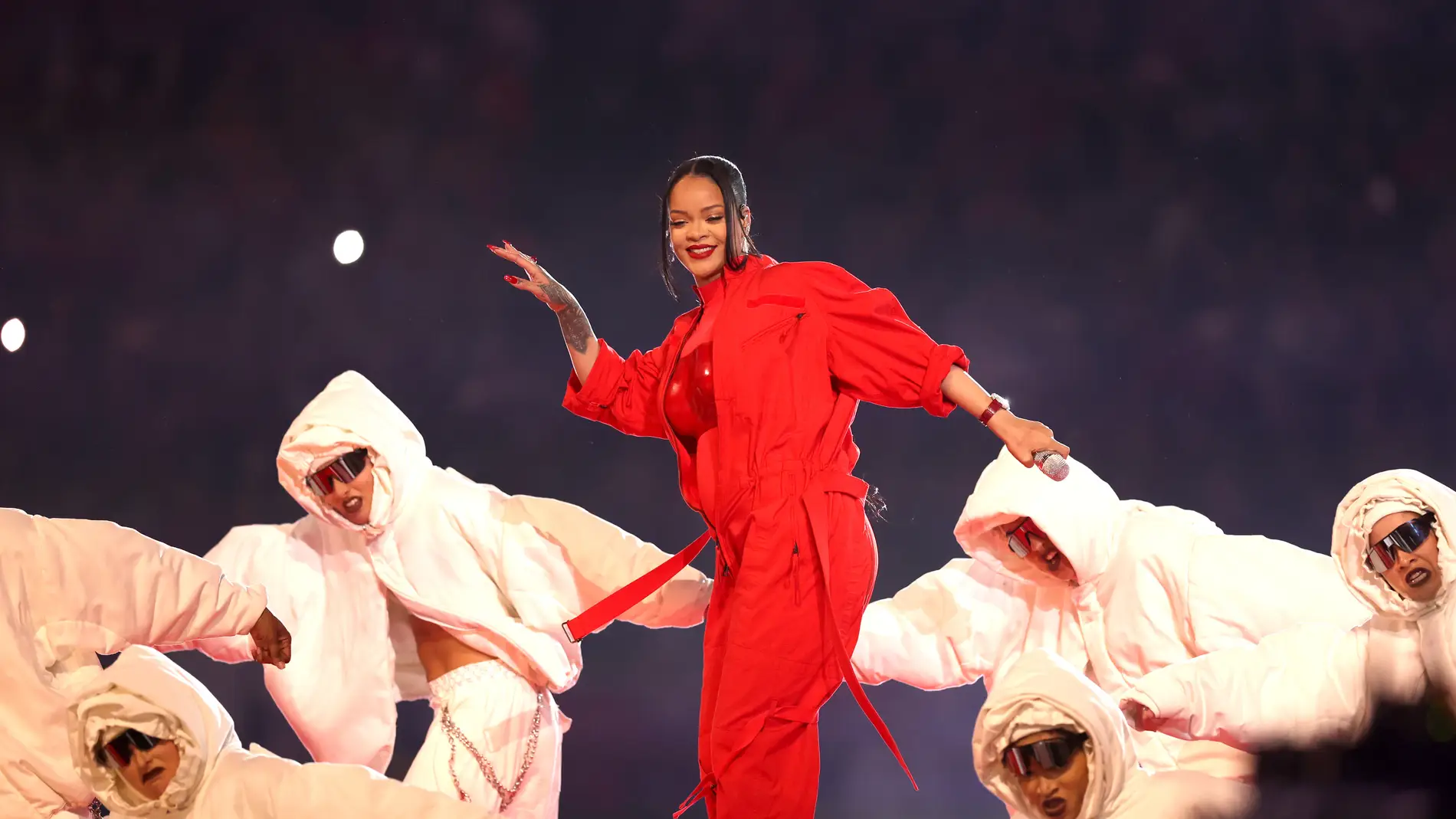 Rihanna en el show de la SuperBowl 2023