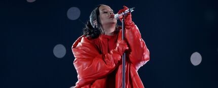 Rihanna rinde homenaje a André Leon Talley 