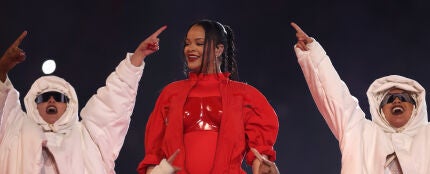 Rihanna, durante su show en la Super Bowl 2023.