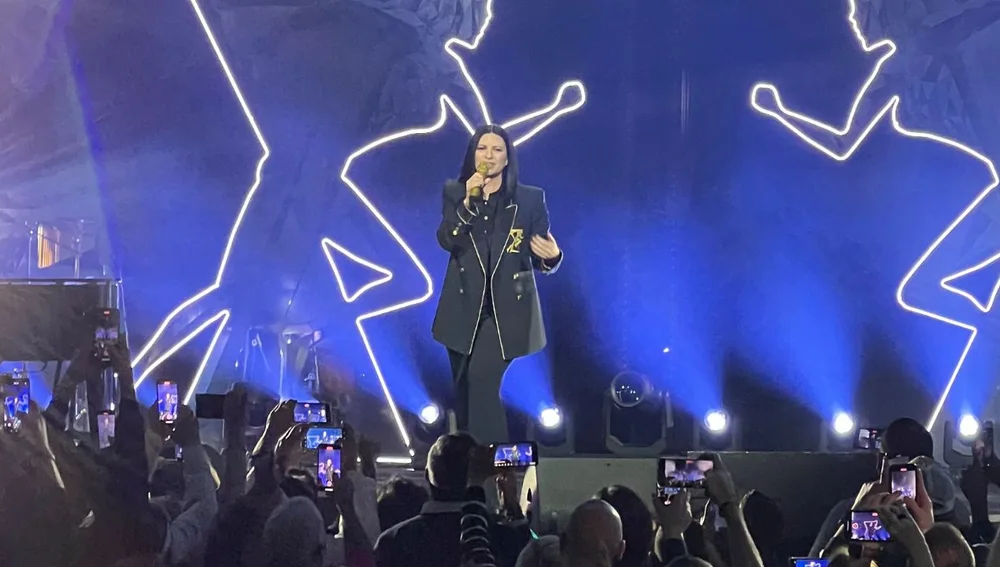 La carrera de relevos de Laura Pausini por sus 30 años en la música: tres conciertos en Nueva York, Madrid y Milán en solo 24 horas | Europa FM