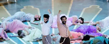 Rahul Sipligunj y Kaala Bhairava interpretando 'Naatu Naatu' en los Oscar 2023 Rahul Sipligunj y Kaala Bhairava interpretando 'Naatu Naatu' en los Oscar 2023