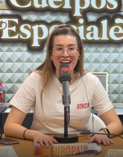 Eva Soriano e Iggy Rubín en 'Cuerpos Especiales'