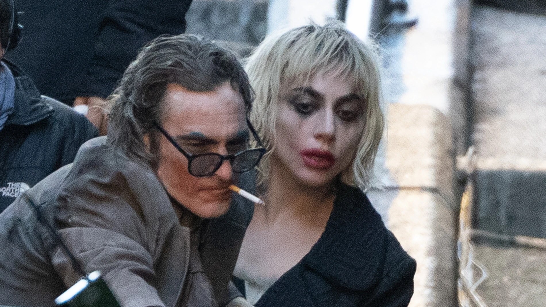 Lady Gaga y Joaquin Phoenix, durante el rodaje de 'Joker 2'.